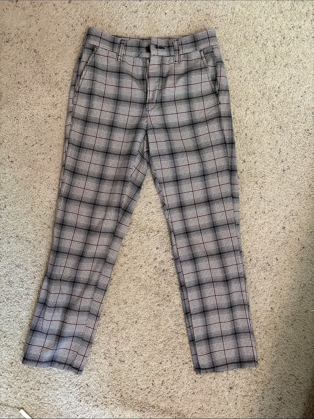 American Eagle Outfitters Plaid Straight-Leg Chinos in Black, red, and white